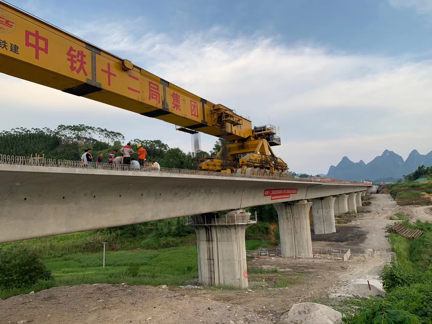 温岭预应力加固在公路桥梁施工应用